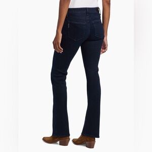 PAIGE Manhattan Dark Blue Flare Jeans Sz 33